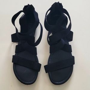 Wrap Flat Sandal
